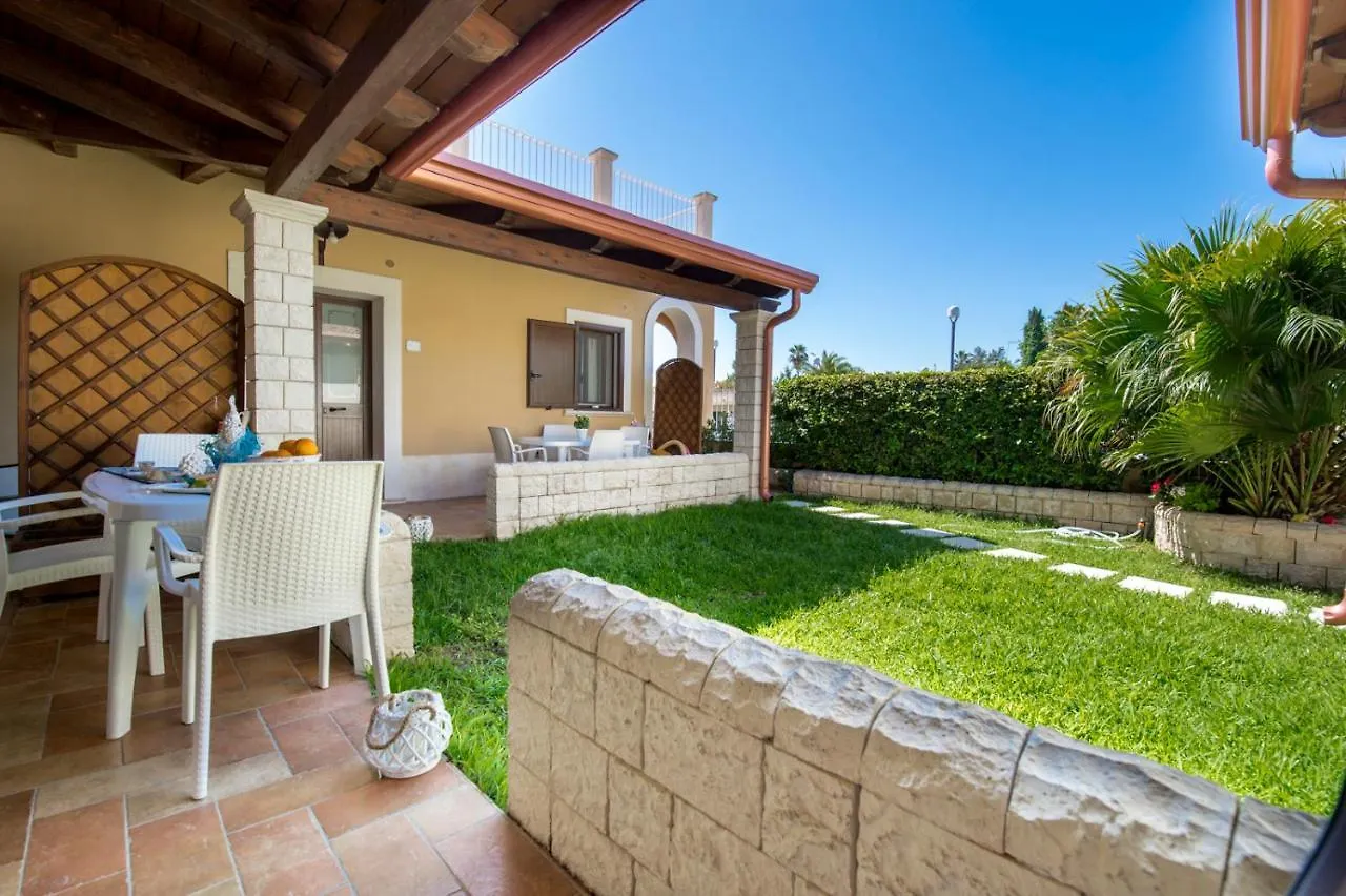 Villa Sajonara Elvira Fontane Bianche 0*,