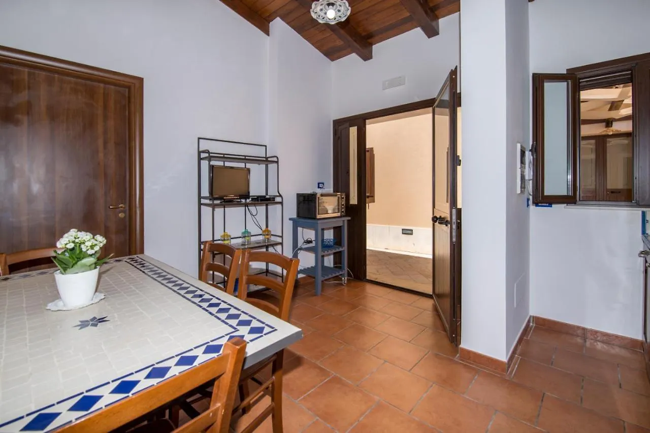 Villa Sajonara Elvira フォンターネ・ビアンケ 0*,  イタリア