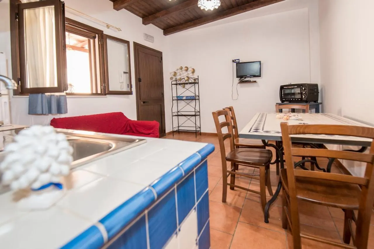 Villa Sajonara Elvira Fontane Bianche Apartment