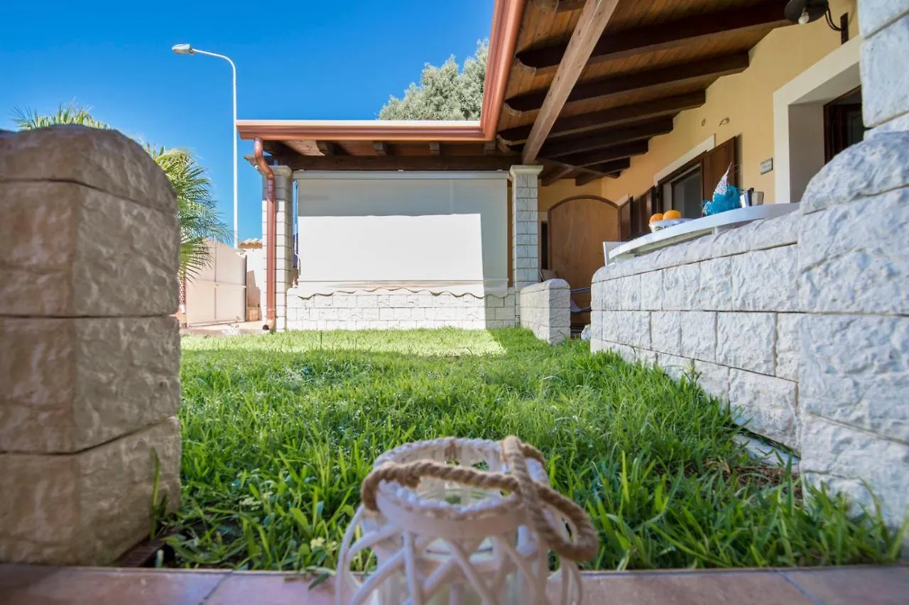Villa Sajonara Elvira Fontane Bianche Apartment