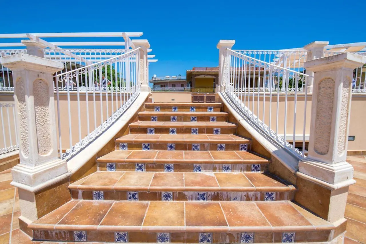 Apartment Villa Sajonara Elvira Fontane Bianche Italy