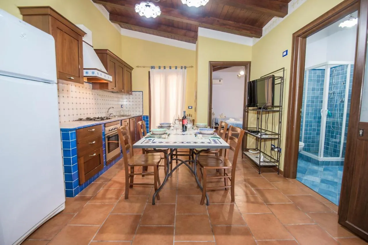Villa Sajonara Elvira Fontane Bianche Apartment