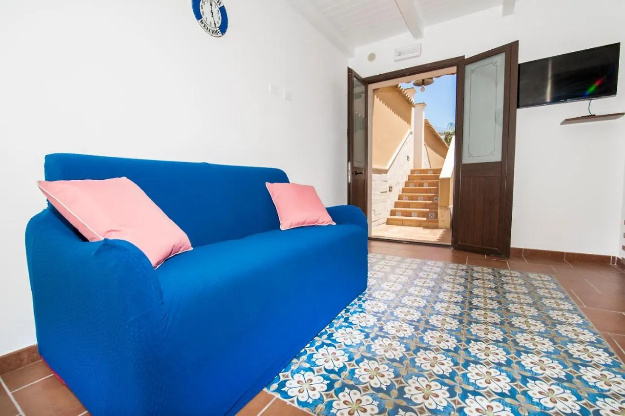 Apartment Villa Sajonara Elvira Fontane Bianche Italy